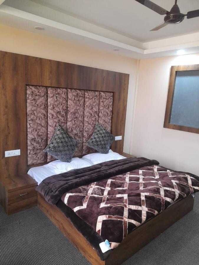 Hotel Zoon Dabb Srinagar Airport Kashmir Zewnętrze zdjęcie