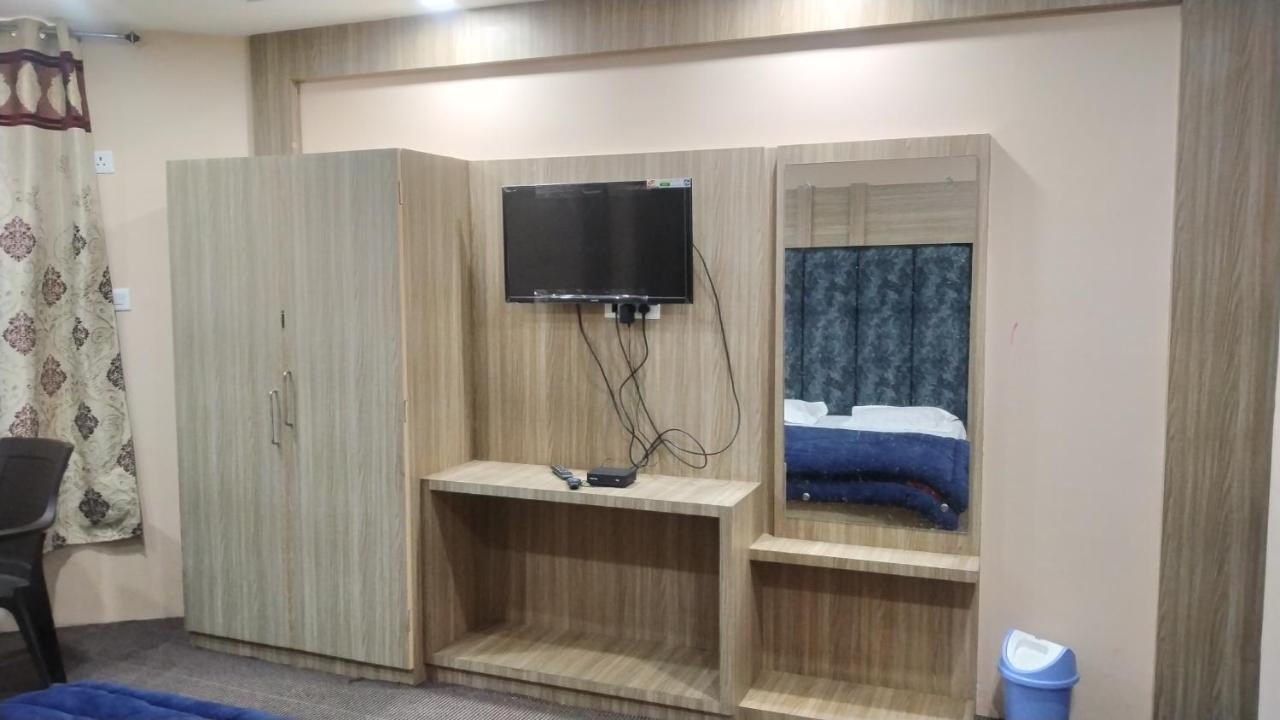 Hotel Zoon Dabb Srinagar Airport Kashmir Zewnętrze zdjęcie