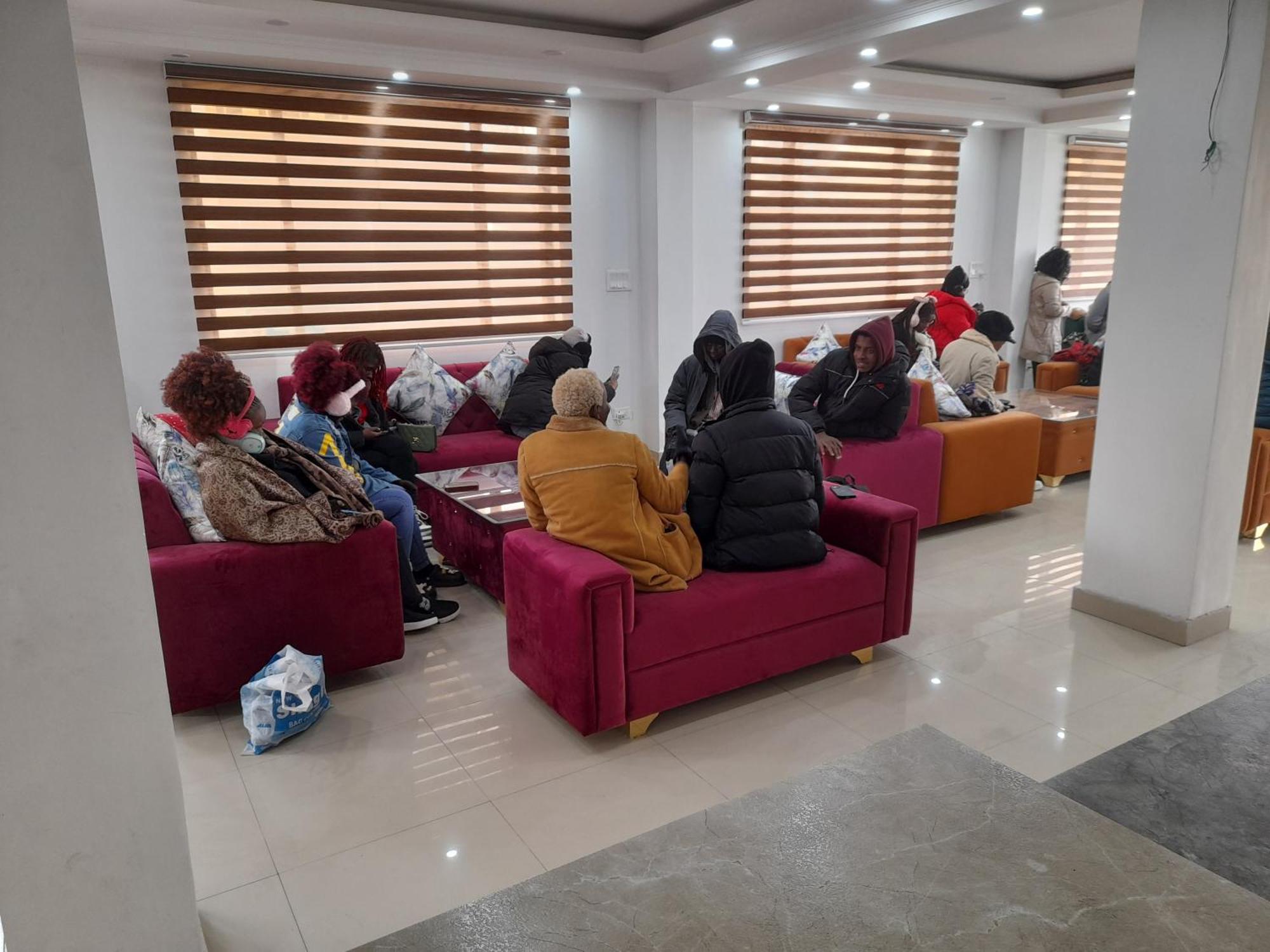 Hotel Zoon Dabb Srinagar Airport Kashmir Zewnętrze zdjęcie