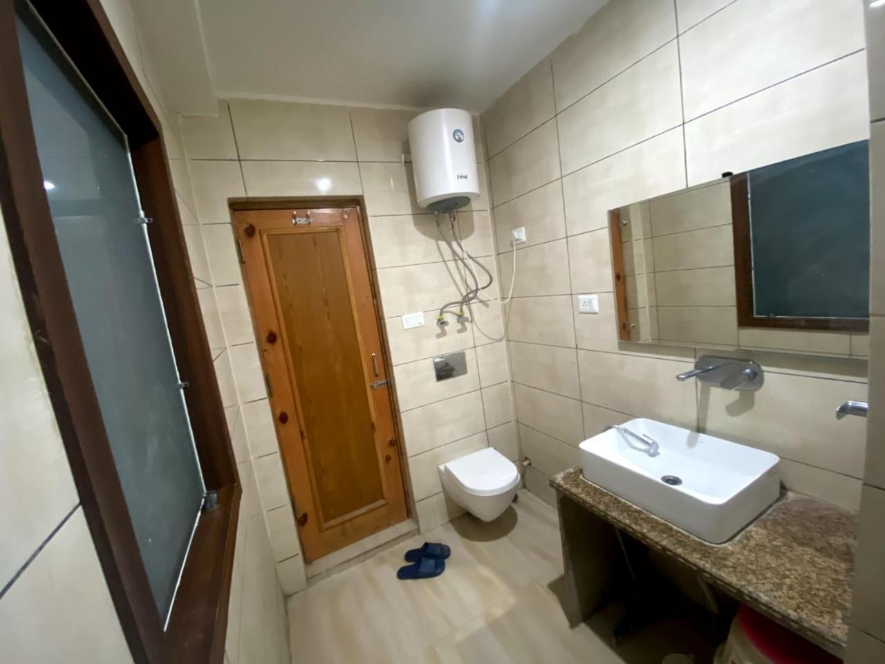 Hotel Zoon Dabb Srinagar Airport Kashmir Zewnętrze zdjęcie