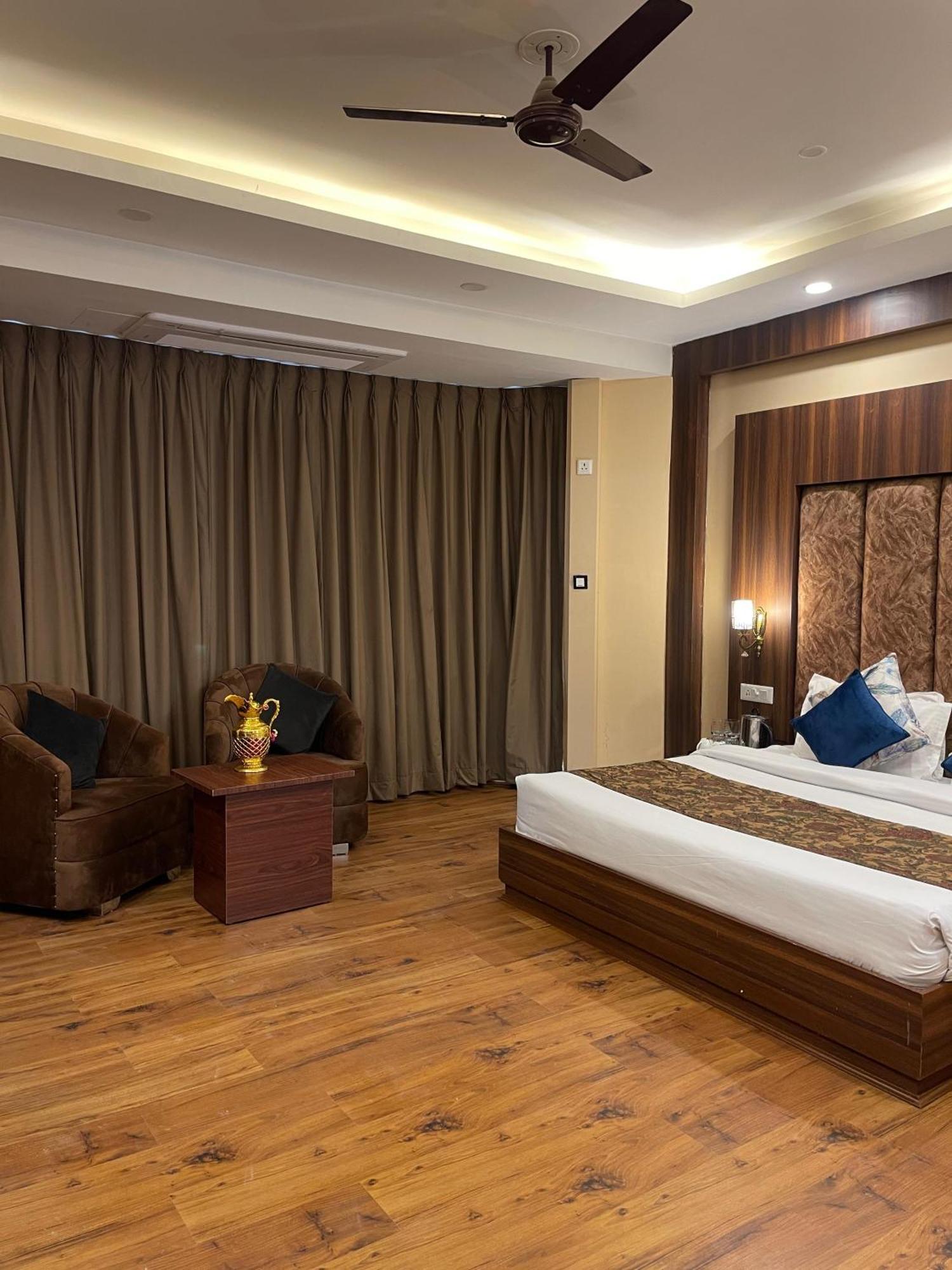 Hotel Zoon Dabb Srinagar Airport Kashmir Zewnętrze zdjęcie
