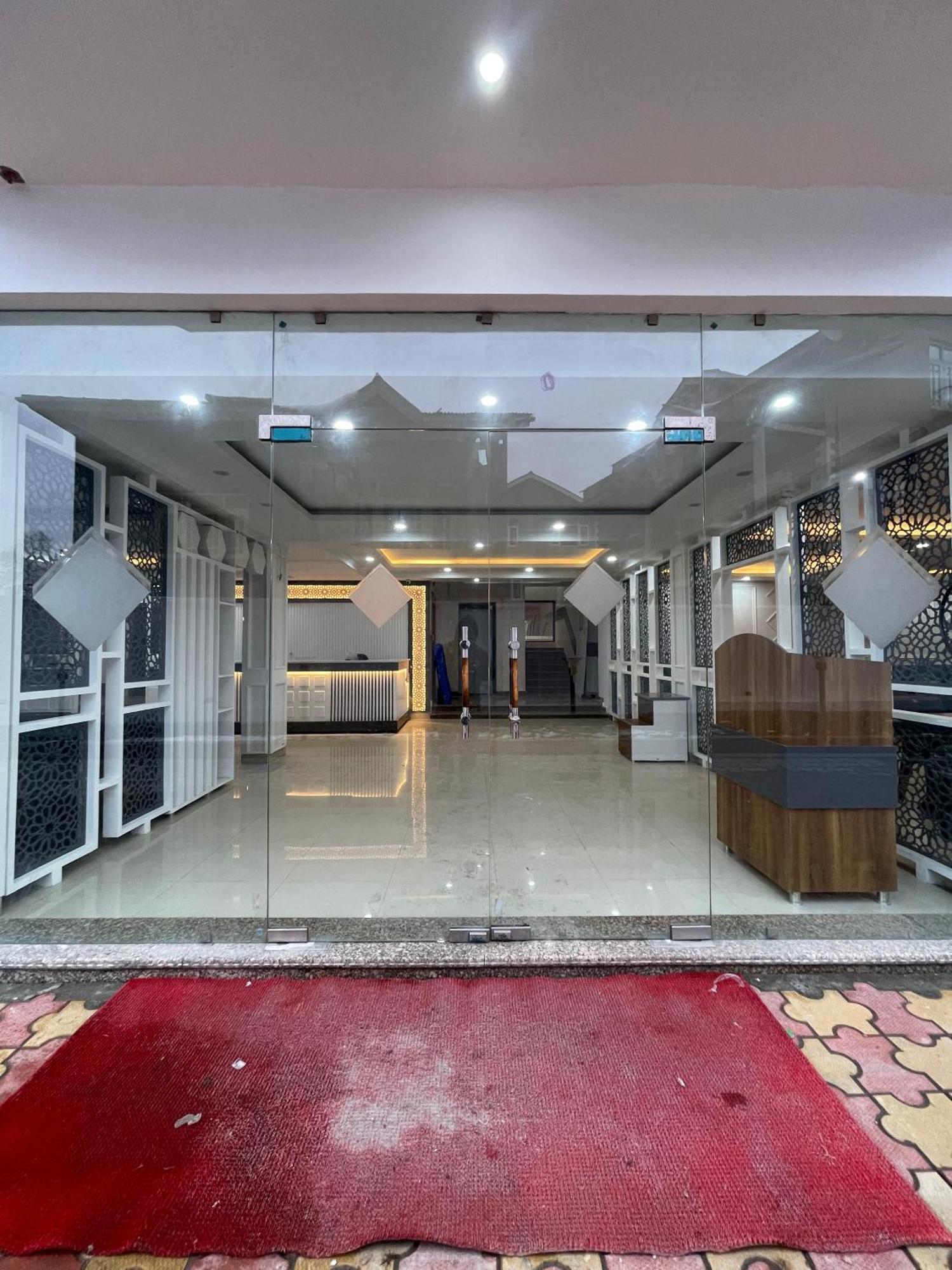 Hotel Zoon Dabb Srinagar Airport Kashmir Zewnętrze zdjęcie