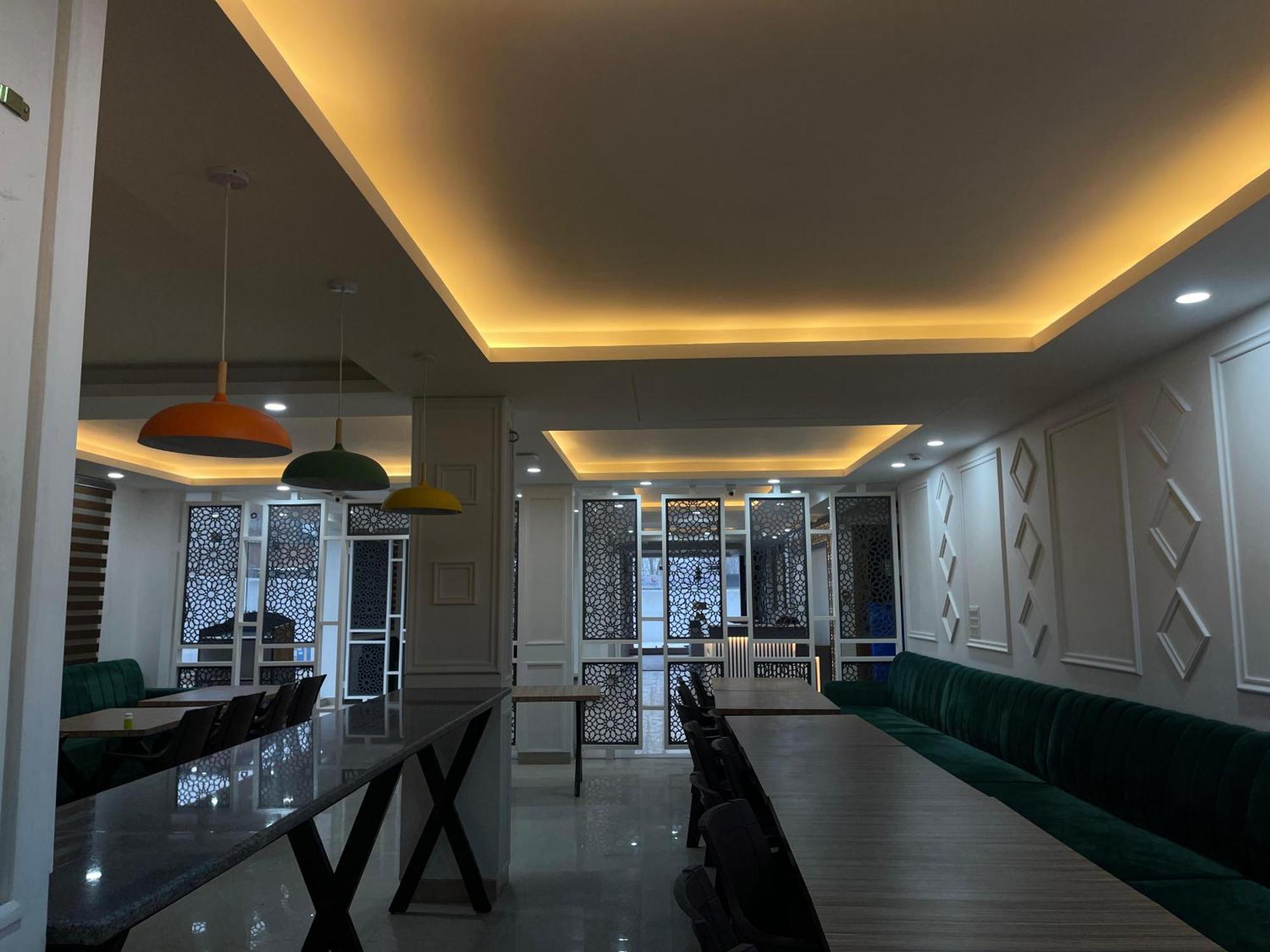 Hotel Zoon Dabb Srinagar Airport Kashmir Zewnętrze zdjęcie