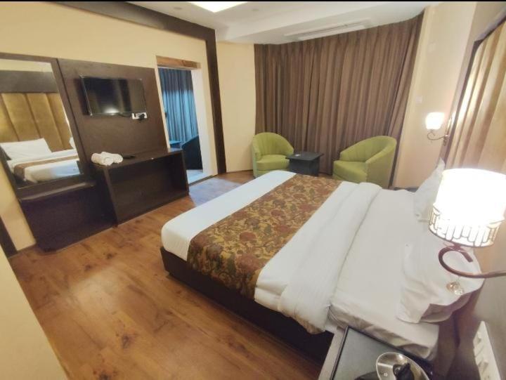 Hotel Zoon Dabb Srinagar Airport Kashmir Zewnętrze zdjęcie